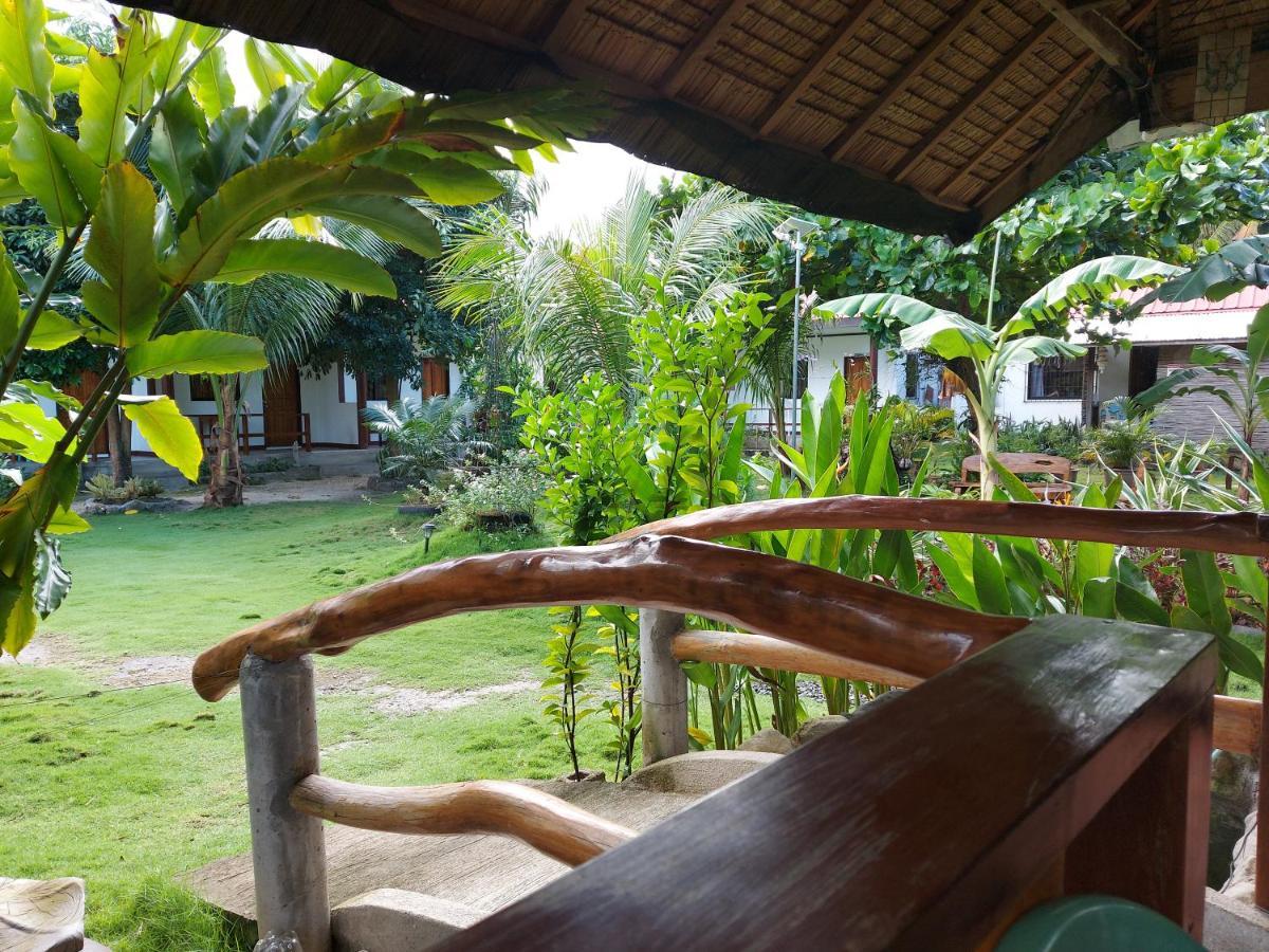 Gardenview Homestay Siargao Хенераль-Луна Екстер'єр фото