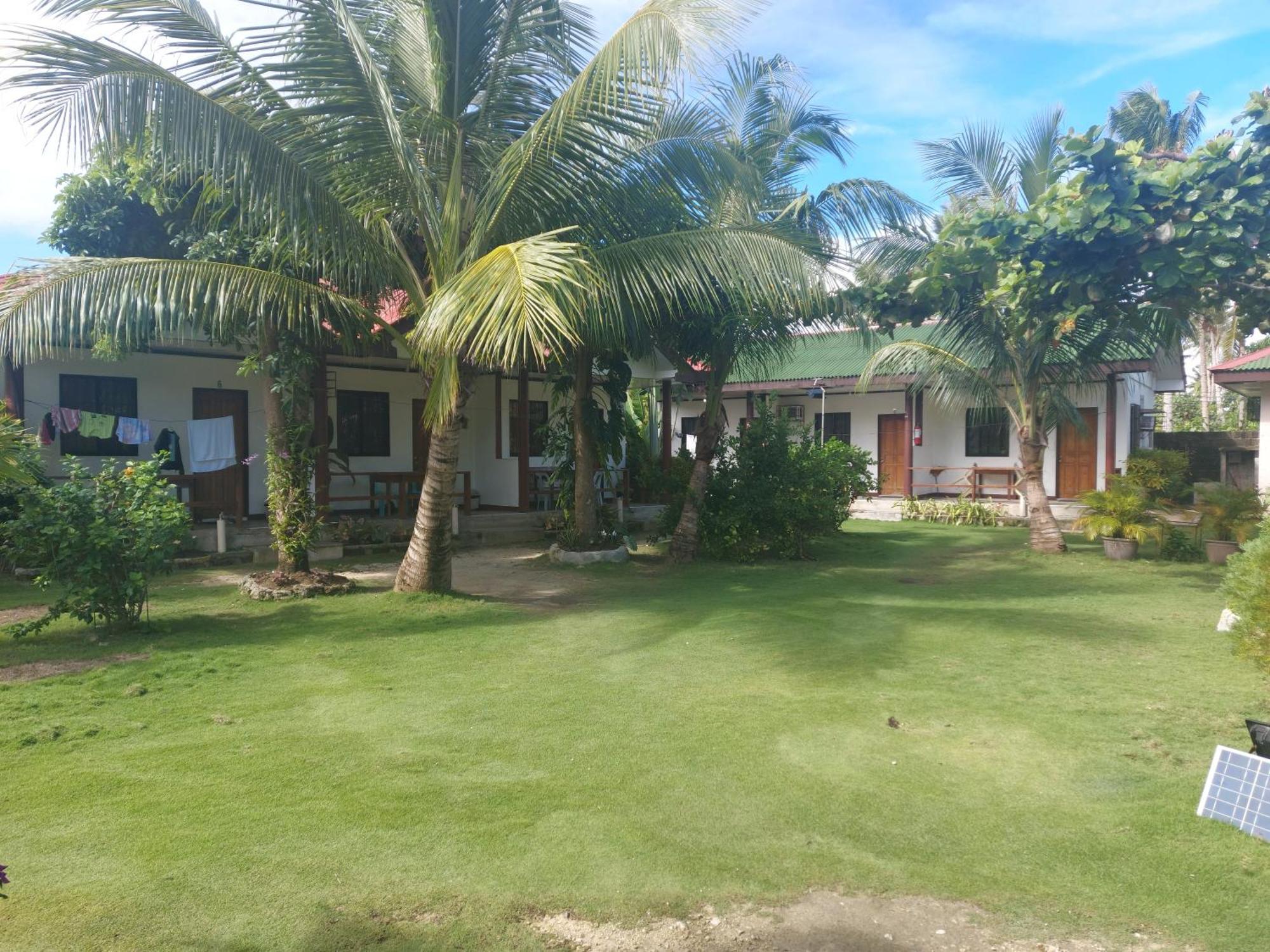 Gardenview Homestay Siargao Хенераль-Луна Екстер'єр фото